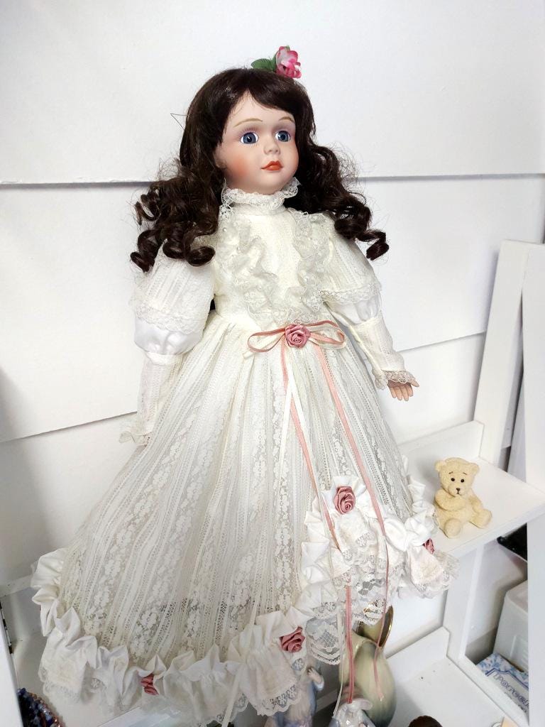 The Heritage Heirloom Collection Vintage Porcelain White