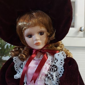 Vintage Porcelain Pink Lace Dress Doll, Collectible Doll - Etsy