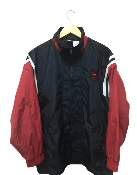Vintage Nike Basketball Jacket / Nike swoosh