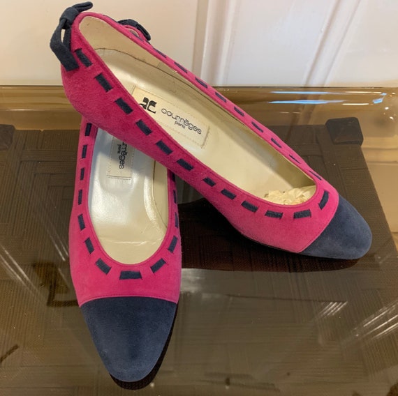 Vintage Courreges Paris Pink Suede Shoes with bow… - image 3