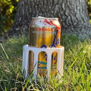 Picnic Cup Holder with Ground Stake – 3D Printed Outdoor Drink Holder for Grass, Beach, Camping, or Backyard