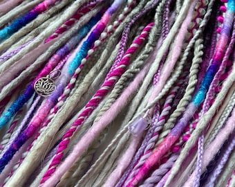 Dreadlocks hippies, mélange de dreadlocks complètes, accessoires Burning Man, dreadlocks arc-en-ciel, accessoires pour cheveux, extensions de dreadlocks, dreadlocks au crochet