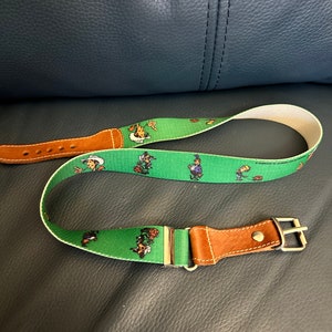 Lucky Luke Vintage Belt, elasticated, 28inch long from both ends (child size?) - cartoon memorabilia