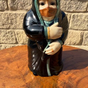 vintage el jaber- Arabic women figurine - pottery