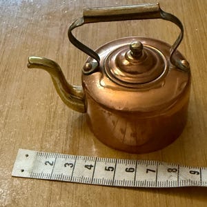 miniature small copper kettle -novelty shelf piece  - vintage Knick knack