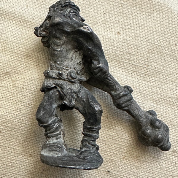 Vintage Warhammer - Pre slotta Giant swinging club  FF15  Fantasy Citadel Pre Slotta  monster  figure miniature Fiend Factory