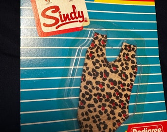 Sindy - vintage Pedigree doll Swimsuit - Solo card sealed