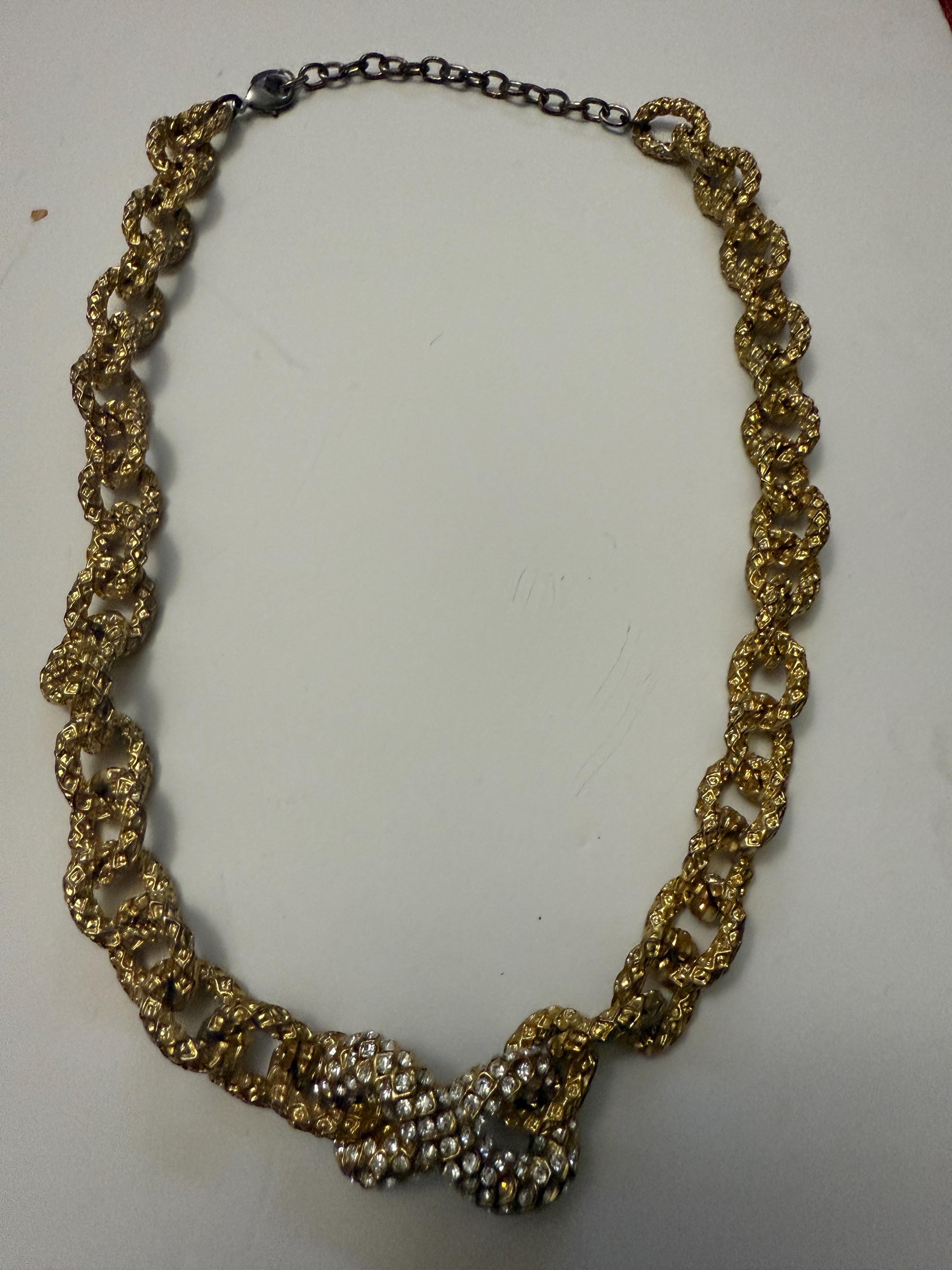 Butler and Wilson Necklace - Etsy