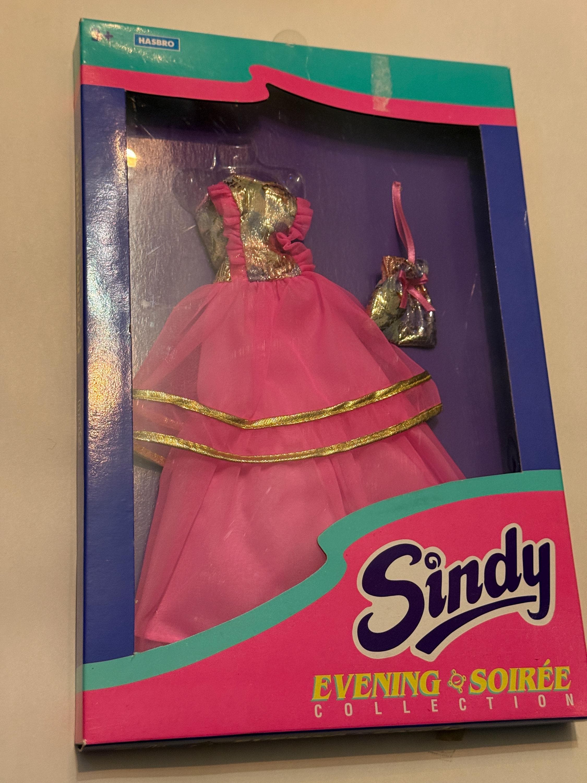 sindy soirée magnifique en caja, 1995 hasbro in - Compra venta en