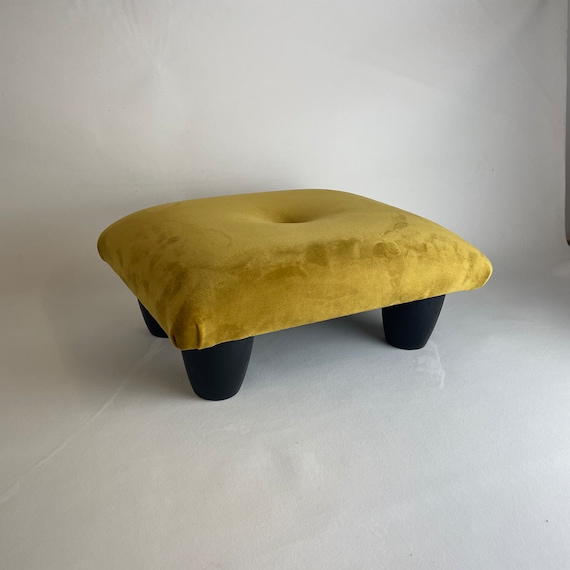 Mini Footstool Pouffe Plush Velvet Tumeric Stool Foot Rest Under Desk Foot  Rest Small Buttoned Yellow Ottoman Mustard Pouffe 16 Cm 