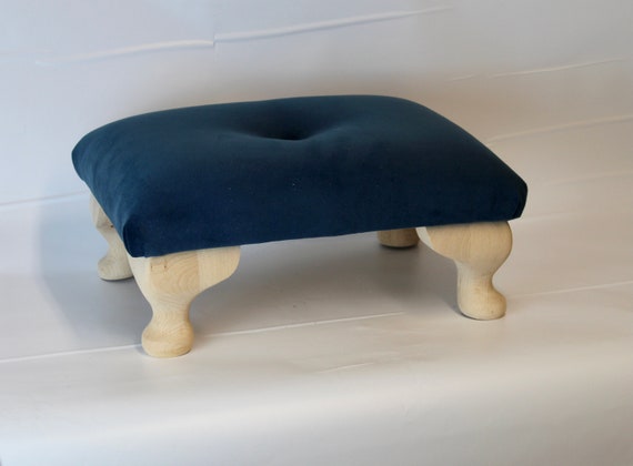 Small Under Desk Plain Footstool Multicolour / 9-10 Cm Small