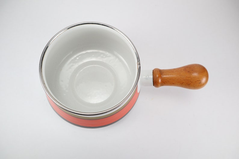 RETRO Mint Condition Lefcoware Fondue Pot Enamelled Saucepan 70's Wooden Handle Made in Japan FREE SHIPPING image 4