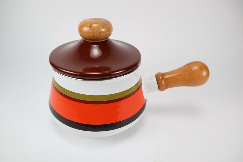 RETRO Mint Condition Lefcoware Fondue Pot Enamelled Saucepan 70's Wooden Handle Made in Japan FREE SHIPPING image 2