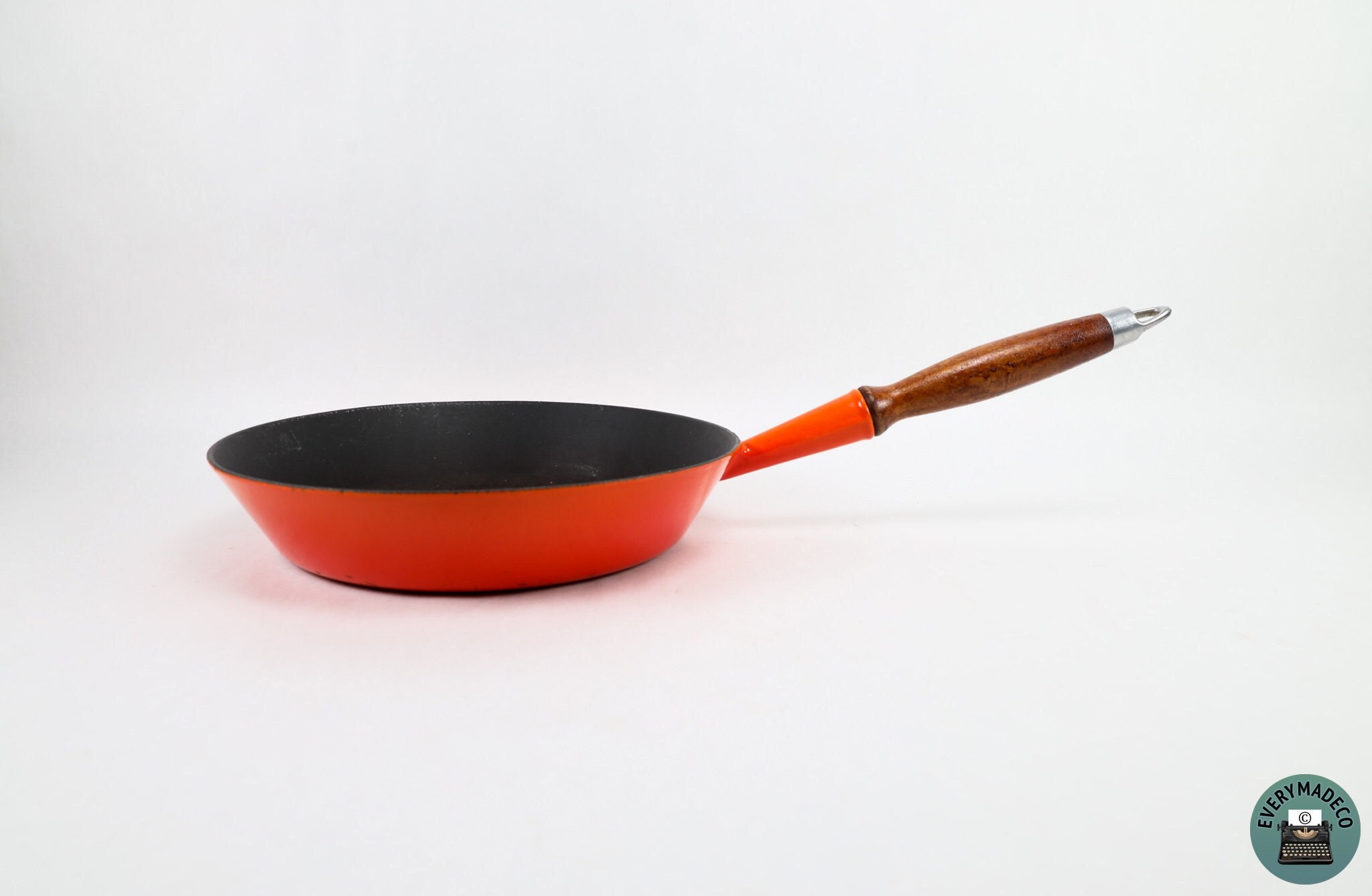 Vintage Le Creuset Small Cast Iron Enamel Skillet Fry Pan Flame Red Orange  -  Sweden