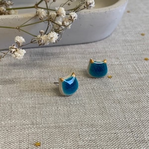 Simple cat face ceramic stud earrings, turquoise and gold earrings,small earrings, geometric earrings, minimalist earrings, image 2