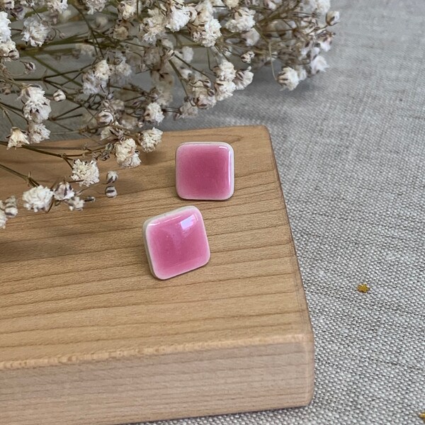 Small square earrings, ceramic stud earrings, bright pink , clay earrings, geometric, handmade earrings