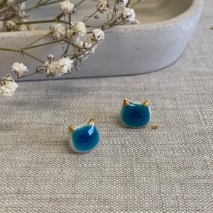 Simple cat face ceramic stud earrings, turquoise and gold earrings,small earrings, geometric earrings, minimalist earrings, image 7