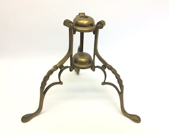 Vintage Brass Metal Three Leggged Stand Base Lámpara de pie Iluminación Partes Música Stand Piece