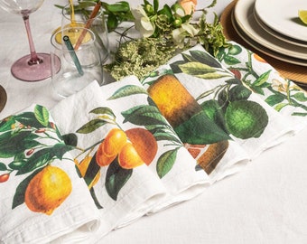 Set of Whitel Linen Napkins with Citrus Print, Botanical Cloth Dinning Napkins, Lemon Table Decor, Bright country house table linen