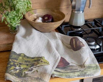 Linen Kitchen Towels Set with Snail and Frog Prints