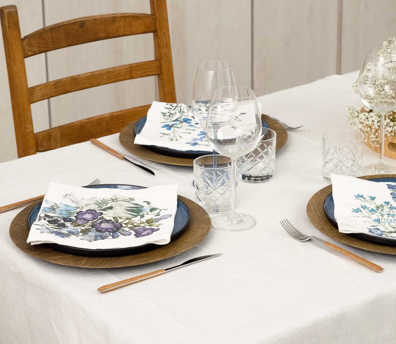 Set of White Linen Napkins with Blue Flowers, Floral Cloth Dinning Napkins, Blue Table Decor image 8