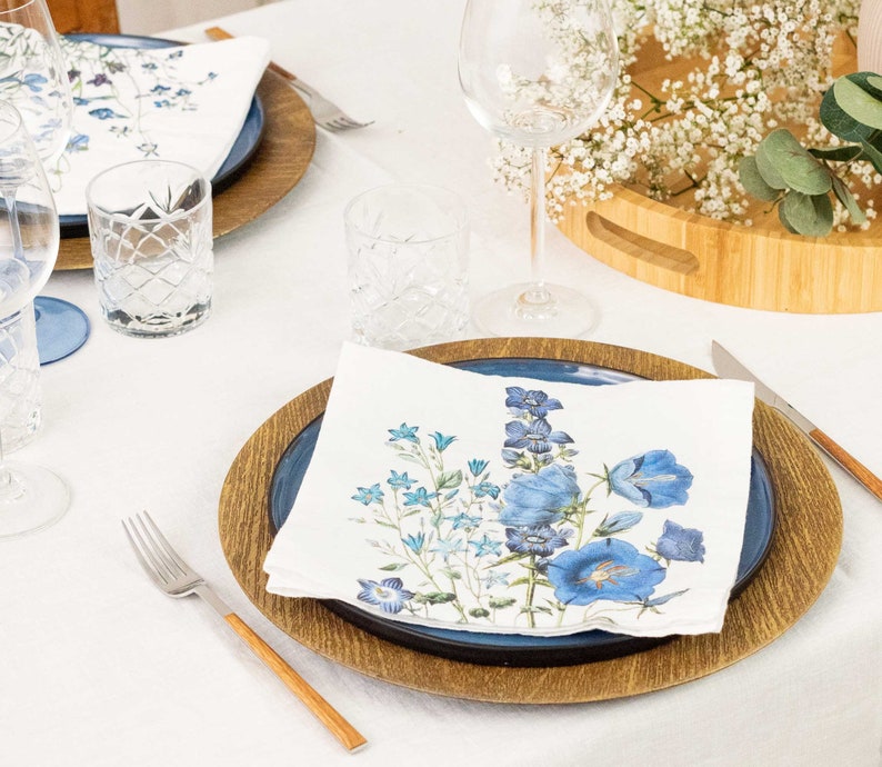 Set of White Linen Napkins with Blue Flowers, Floral Cloth Dinning Napkins, Blue Table Decor image 9