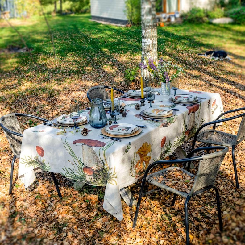 Linoroom Linen Tablecloth - Thumbnail 2