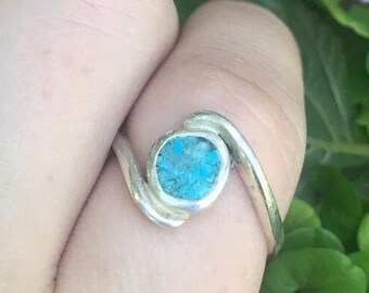 Sterling Silver Split Band Ring / Blue Turquoise Gemstone silver ring / Hand Crafted ring/ Unique Ring for Women/ Boho turquoise ring