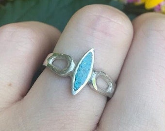 Hand Crafted 925 Sterling Silver and Turquoise Inlay Ring for Women / Marquise Shaped Gemstone Ring / Modern Geometric Ring/Turquoise  ring