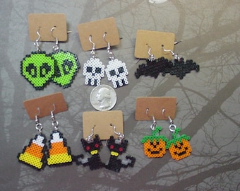 Kitty Cat Skeleton Bones Kandi Perler Necklace Halloween Horror