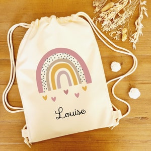 Petit sac a dos enfant/sac arc en ciel/sac maternelle prénom/sac maternelle personnalisé/sac crèche enfant/sac fillette/sac arc en ciel