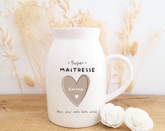 Pot à lait personnalisé maitresse/petit vase céramique nounou/petit vase personnalisable/idée cadeau atsem/merci pour cette belle année