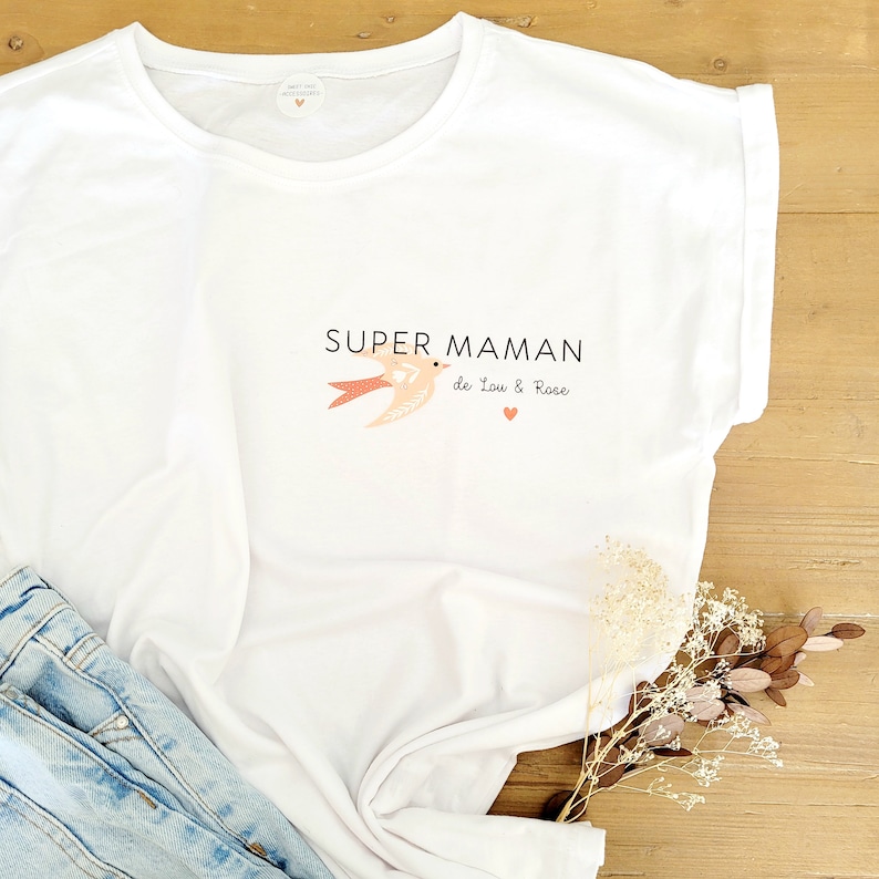 Tee-shirt personnalisé super maman/teeshirt fête des mères/tee-shirt fête des mamans/tee-shirt super maman/cadeau maman/fête des mères/maman image 4