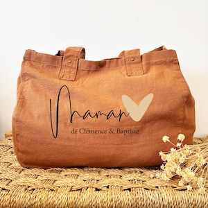 Cabas personnalisable "Maman de..." – Cadeau Fête des Mères – Grand sac fourre-tout coloris caramel- Sac cabas Maman Coeur