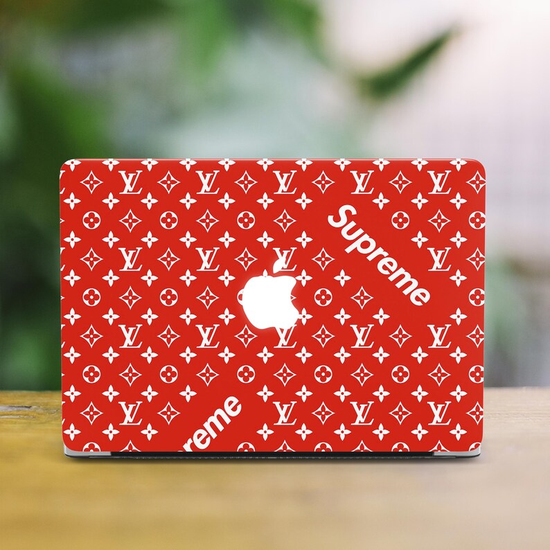 supreme macbook pro case