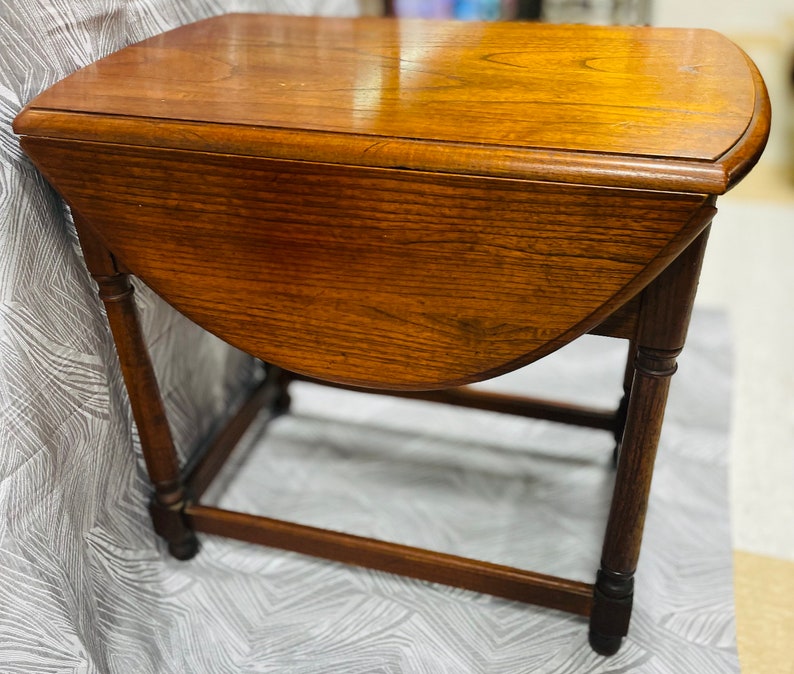 Hekman Furniture Co. Lexington Drop Leaf End Table Etsy