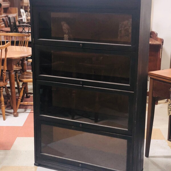 Antique Gunn Barrister (K.D) Bookcase 9”, 4 Stack Quarters, Grand Rapids MI. Shipping is not free so please read the description!