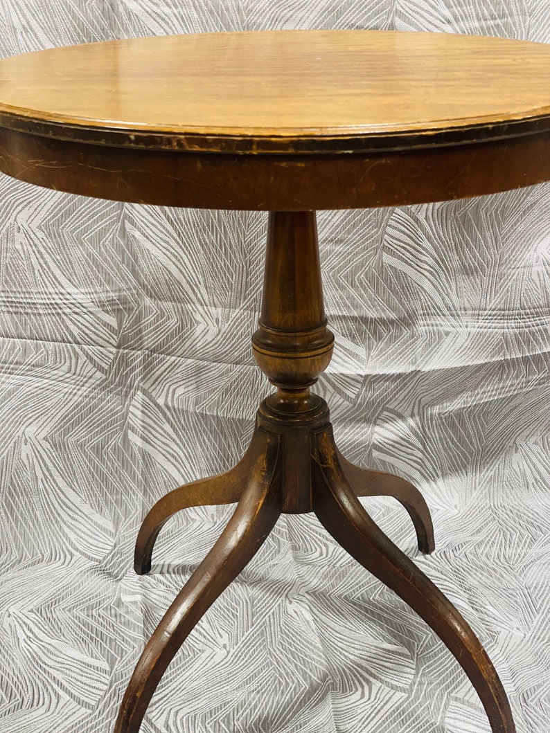 True Grand Rapids Certified Vintage End Table Furniture I49184 RARE 16