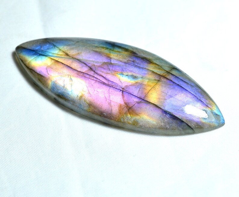 LABRADORITE GEMSTONE CABOCHON,Multi Purple Fire Labradorite Gemstone Cabochon,67x26x6mm Size94 crate wight Marquise Shape purple Labradorite