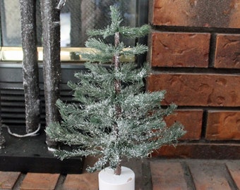Vintage Miniature Christmas Tree 11 Tabletop Green With White Flocked Branches Artificial Primitive Twig Table Top Vintage Miniature Christmas Tree 11 Tabletop Green With White Flocked Branches Artificial Primitive Twig Table Top