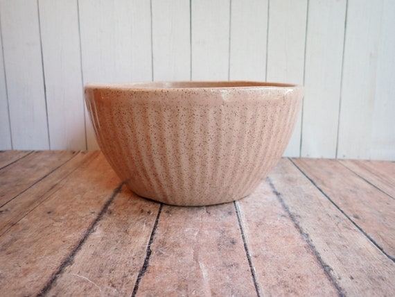 Vintage Zanesville Stoneware Planter Stoneage Modern Pink Ribbed Flowerpot 4406 Flower Pot