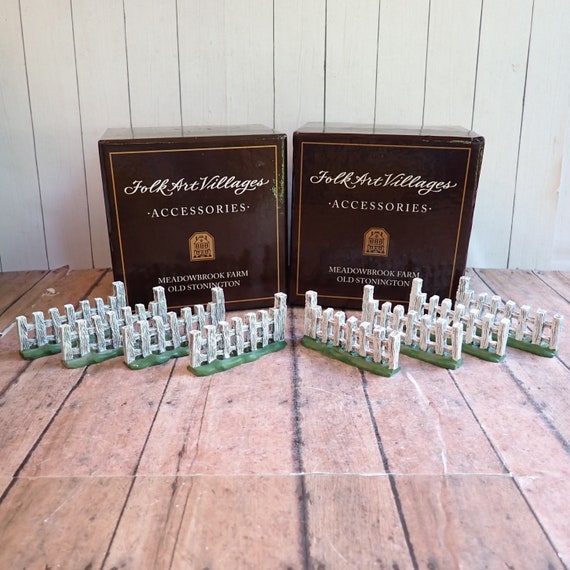 Vintage Lang and Wise Folk Art Village Meadowbrook Farm Fence Accessories Set of 8 Old Stonington 30010499