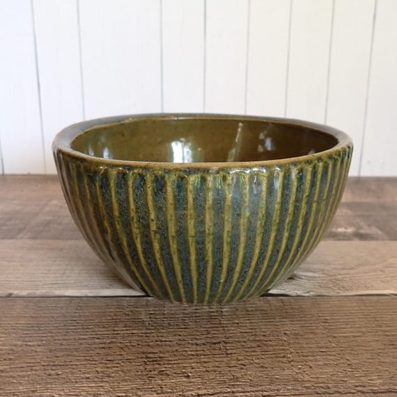 Vintage Zanesville Stoneware Planter Stoneage Modern GReen Tan Ribbed Banded Style