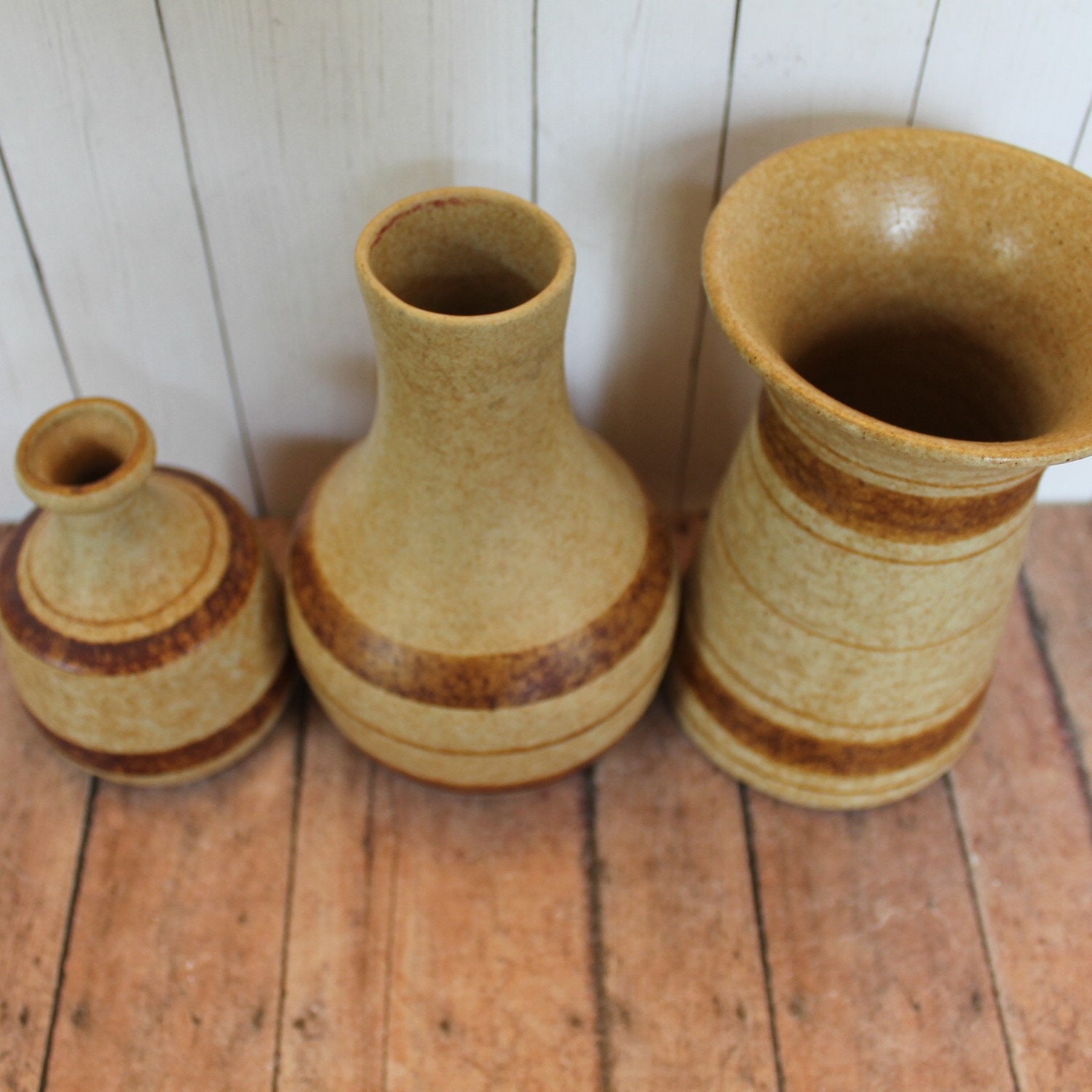 Vintage Pottery Craft USA Stoneware Vase Set of 3 Cream Yellow Tan