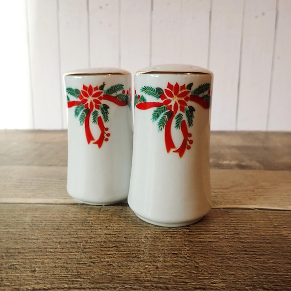 Vintage Tienshan Poinsettia and Ribbon Salt and Pepper Shaker Set Christmas