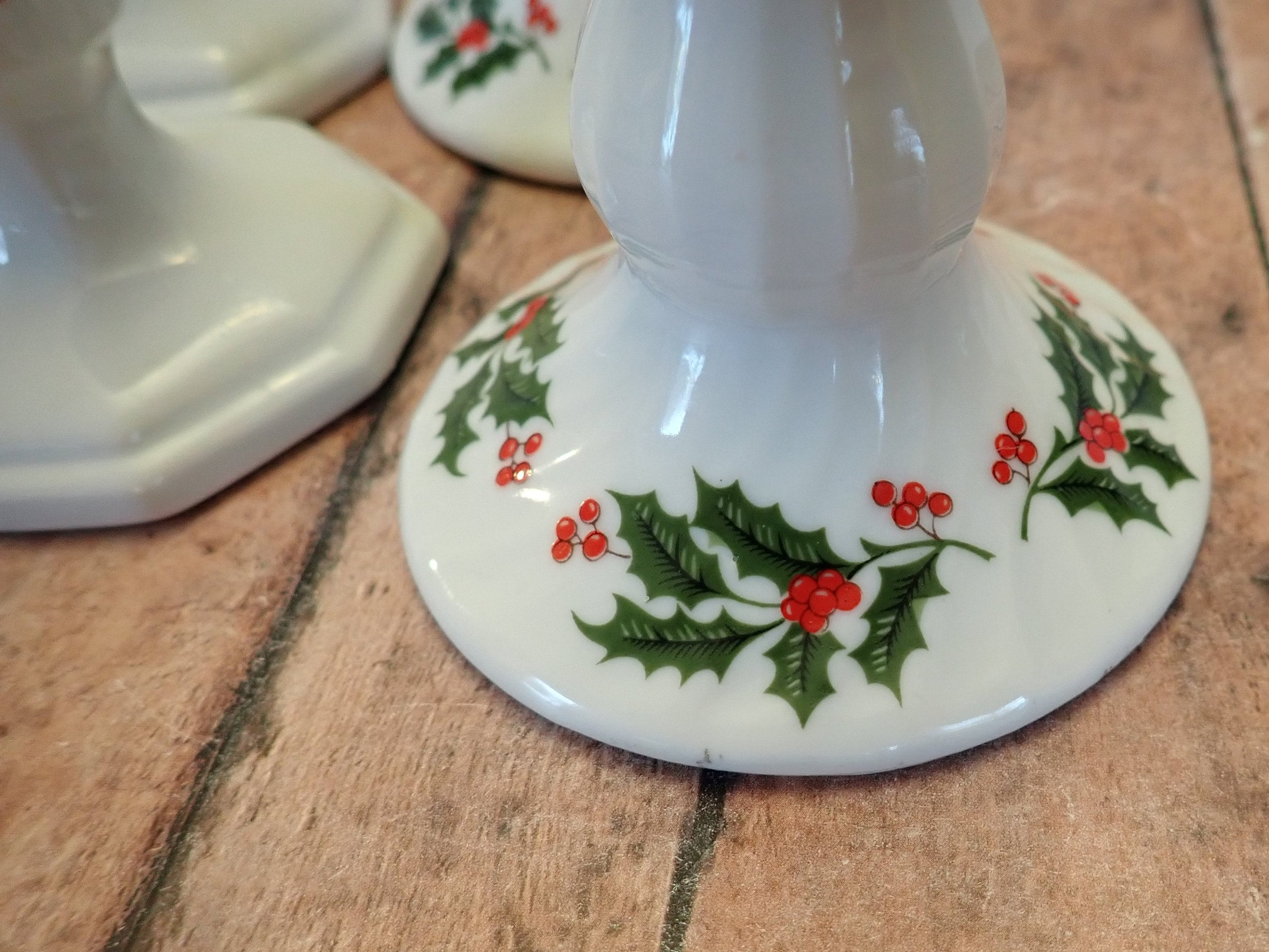 Vintage Lenox Christmas Taper Candle Holder Set of 4 White with Green