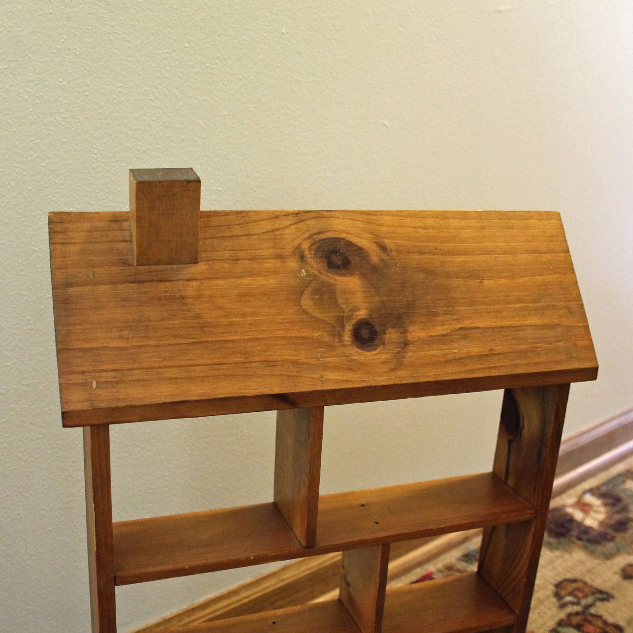 Vintage Wood House Shape Display Shelf for Small Miniatures Trinkets ...