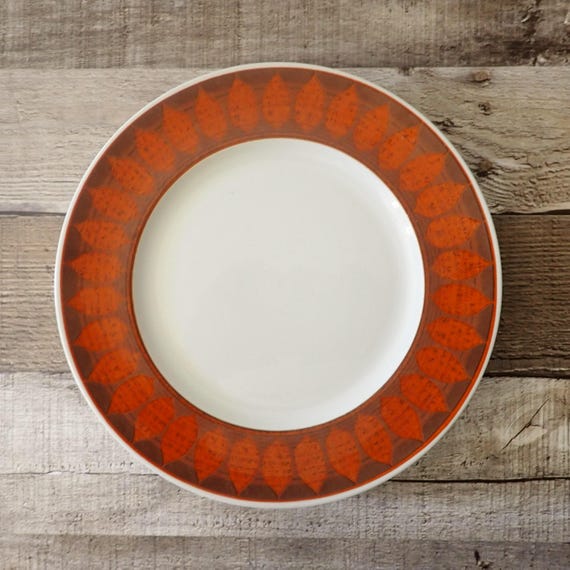 Vintage Franciscan Discovery TERRA COTTA 8" Salad Plates Set of 3 White Orange with Leaf Design