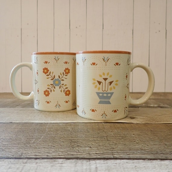 Vintage CCCC Stoneware Mug Set of 2 Cream with Quilted Flower Floral Designs