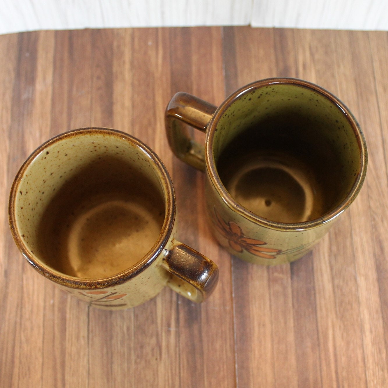Vintage Stoneware Mug Set of 2 Brown Yellow Orange Rustic Flower Floral